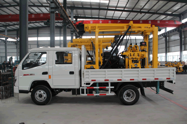 XYC-200 vehicle mounted drilling rig